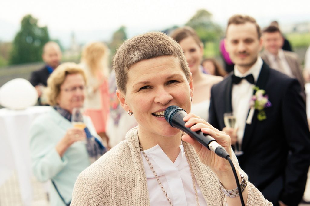 Brigitte Thaler singt bei Hochzeiten